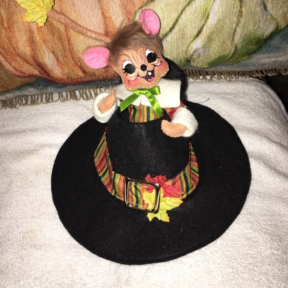 Annalee Harvest Mouse in a Hat Adorable